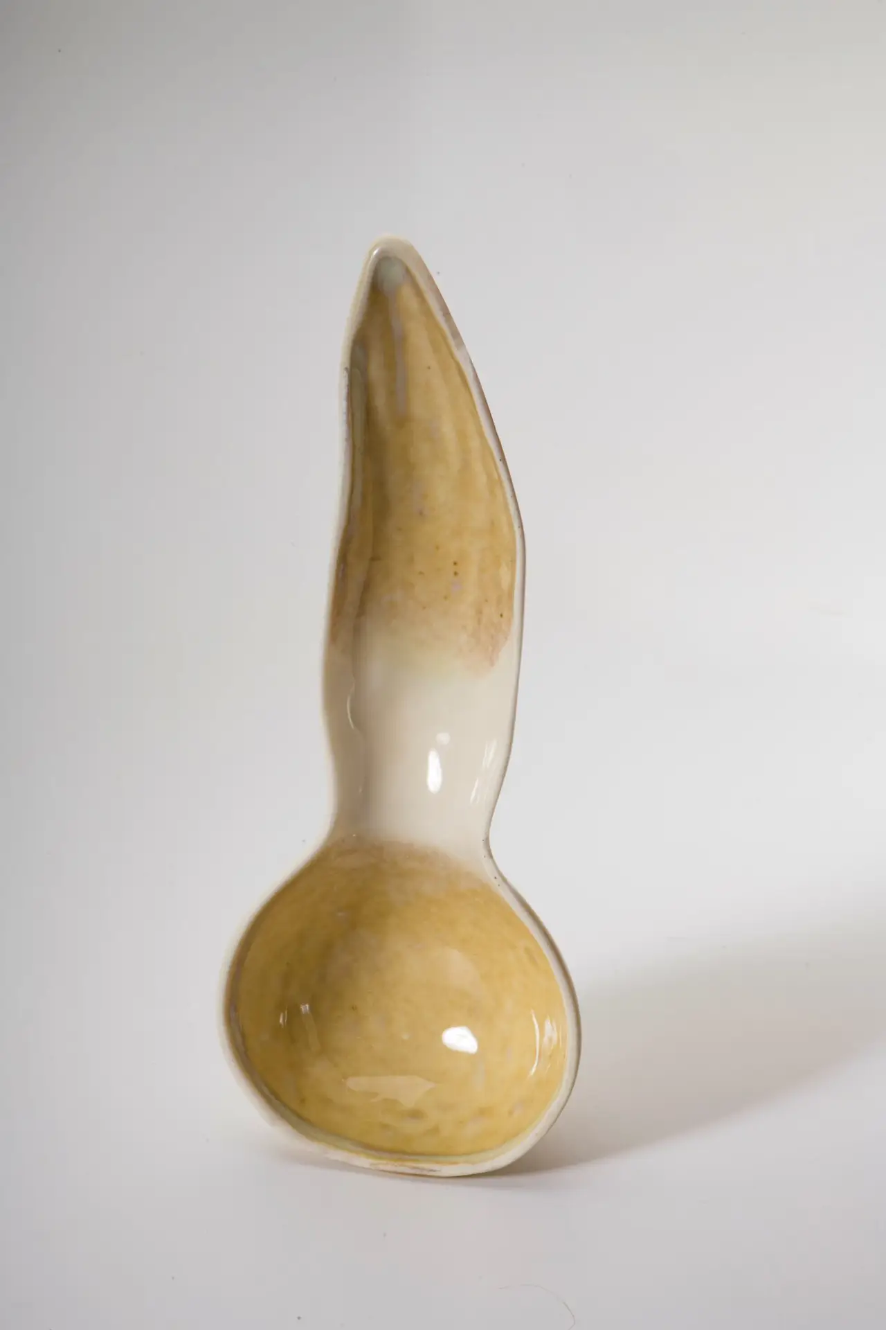La porcelaine. Cuiller "Calebasse"
